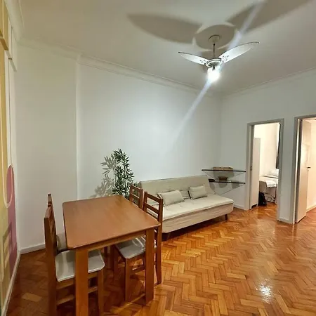 Hius 609 Apartment